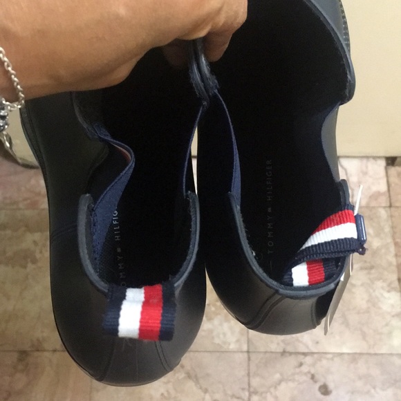 ? FINAL PRICE Tommy Hilfiger rain boots